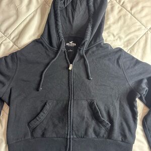 Hollister Classic Black Hoodie Cropped